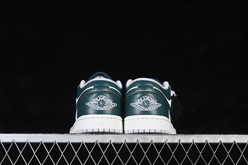 All categories Air Jordan Jordan series basketball shoes Air Jordan 1 Low Air Jordan 1 Low AJ1 Joe 1 white and green low-top cultural and casual sneakers FQ7687-300
